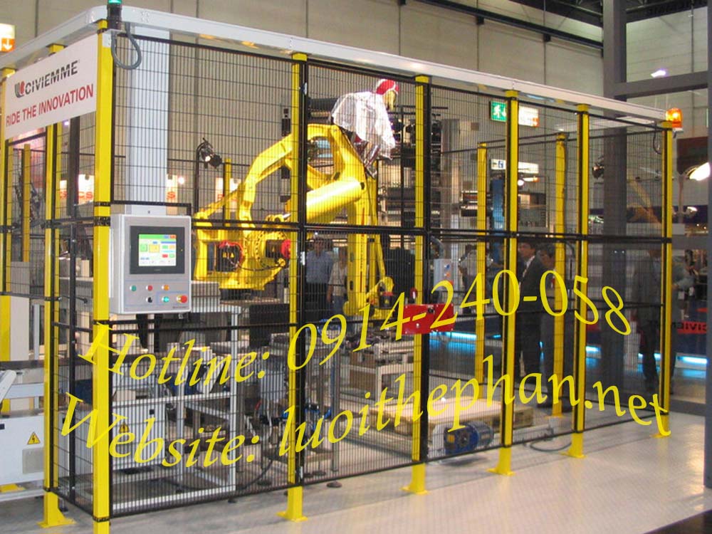 Vách lưới thép ngăn robot